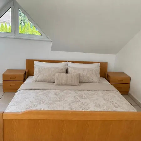 Cozy House, Pleasant Location, Very Near Cologne ヴィラ