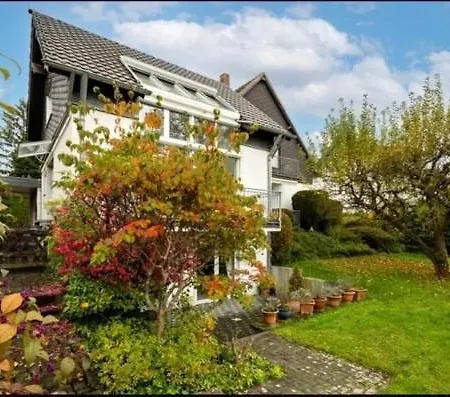 Cozy House, Pleasant Location, Very Near Cologne *